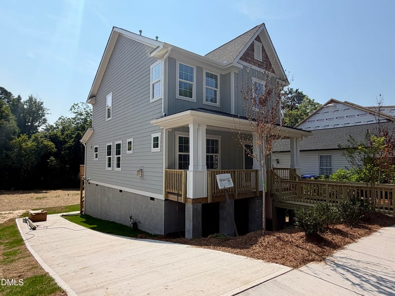 1122 Berkeley St, Durham, NC 27705