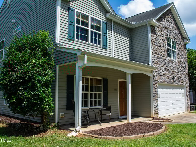 1122 Birkdale Dr, Mebane, NC 27302