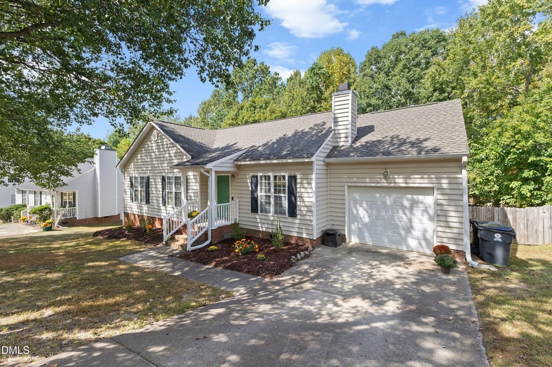 1122 Delham Rd, Knightdale, NC 27545