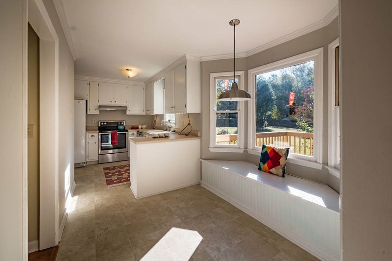 1122 Jacobs Trl, Hillsborough, NC 27278