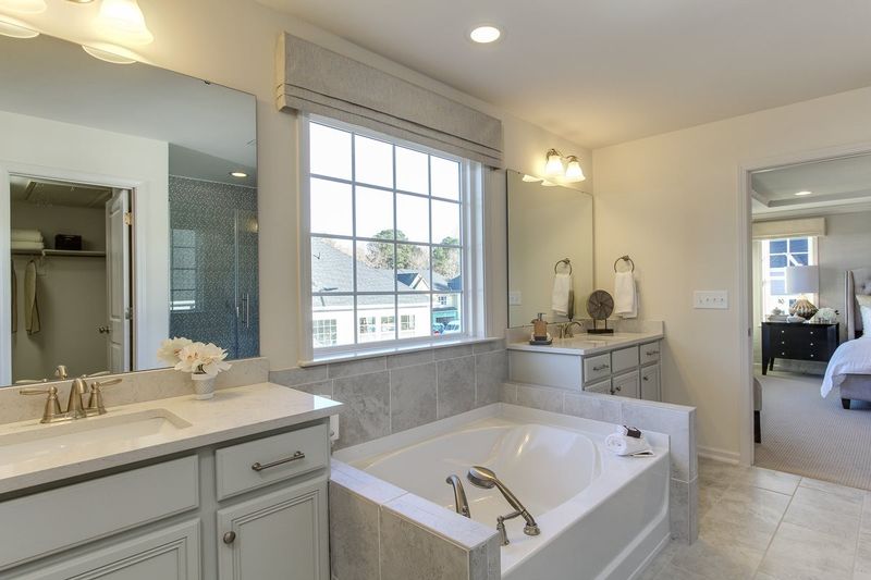 1122 Laurel Twist Rd, Cary, NC 27513