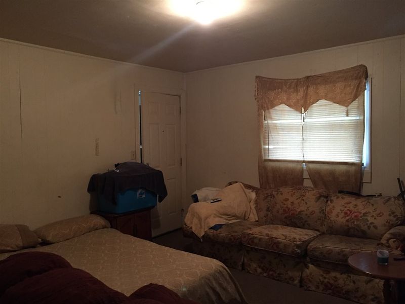 1123 Dolly St, Roxboro, NC 27573