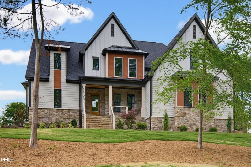 1123 Dovefield Ln, Youngsville, NC 27596