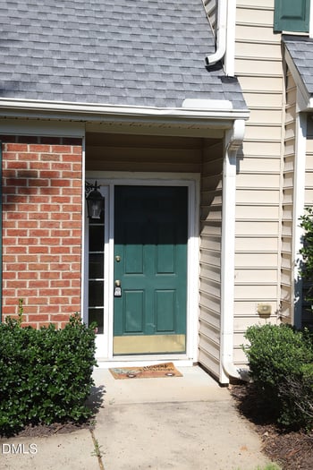 11230 Maplecroft Ct, Raleigh, NC 27617