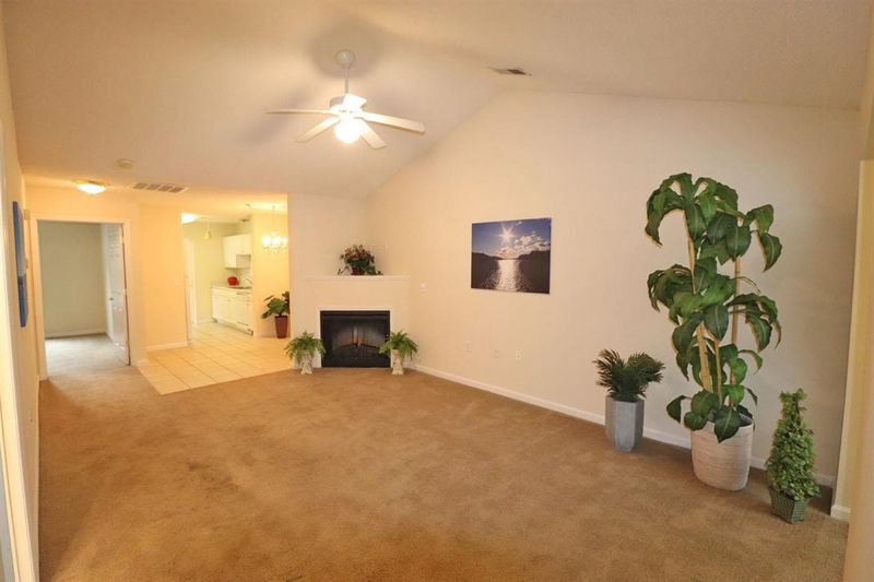 11231 Avocet Ln #101, Raleigh, NC 27617