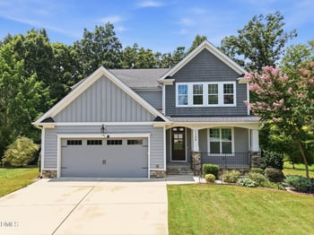 1124 Armsleigh Ct, Raleigh, NC 27603