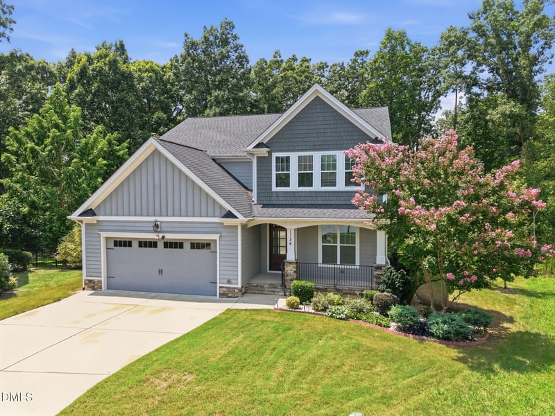1124 Armsleigh Ct, Raleigh, NC 27603
