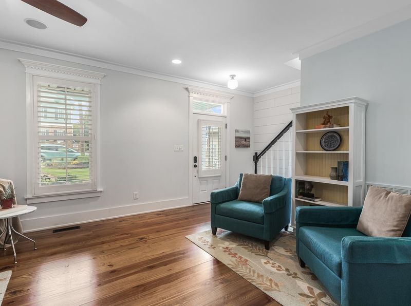 1124 N Blount St, Raleigh, NC 27604