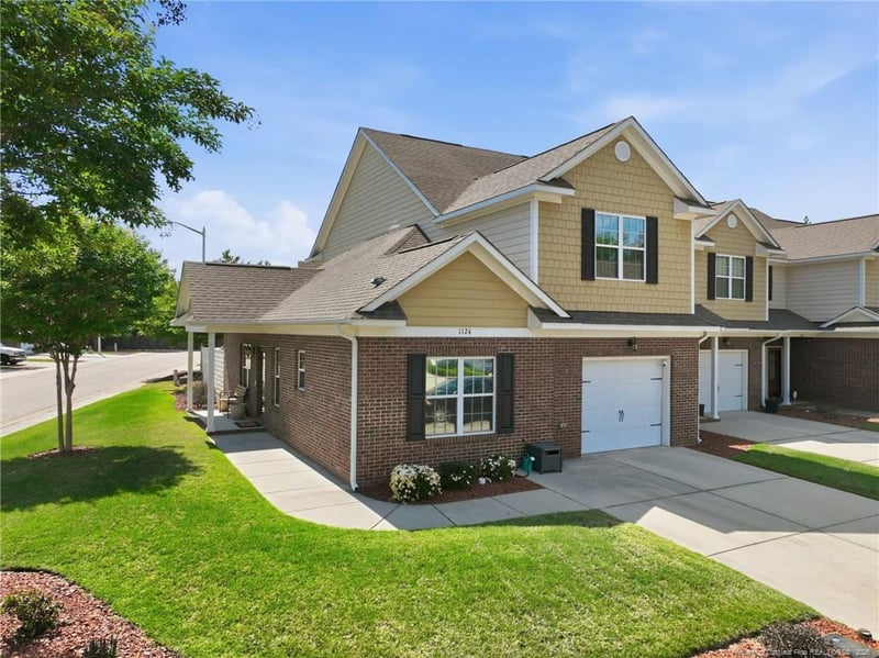 1124 Braybrooke Pl, Fayetteville, NC 28314