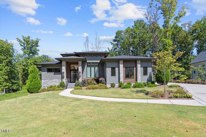 1124 Destination Dr, Apex, NC 27523