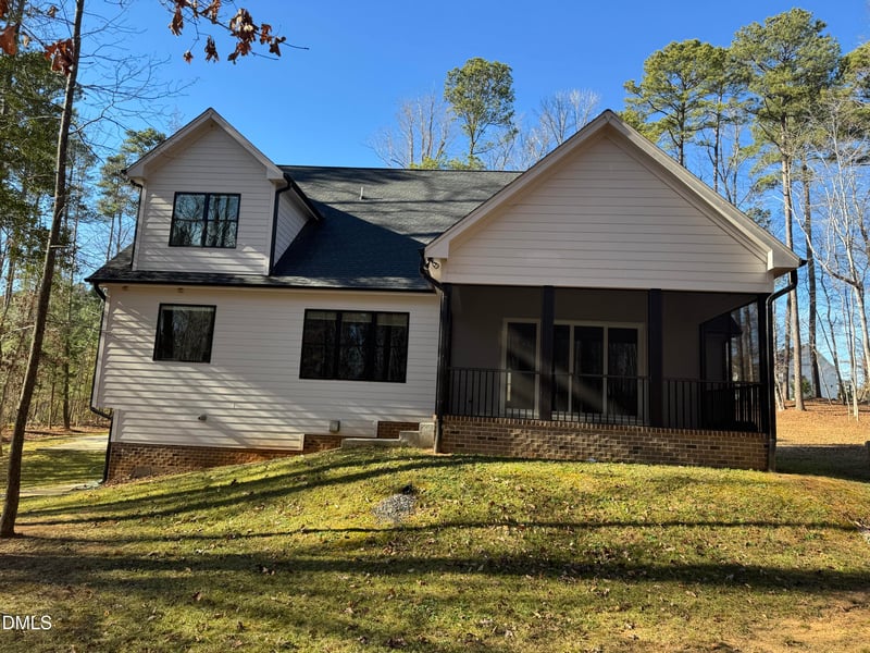 1124 Dovefield Ln, Youngsville, NC 27596