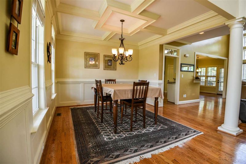 1124 Southern Meadows Dr, Raleigh, NC 27603