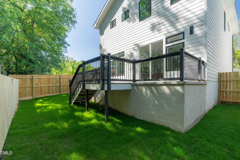 1124 Upchurch St, Raleigh, NC 27610