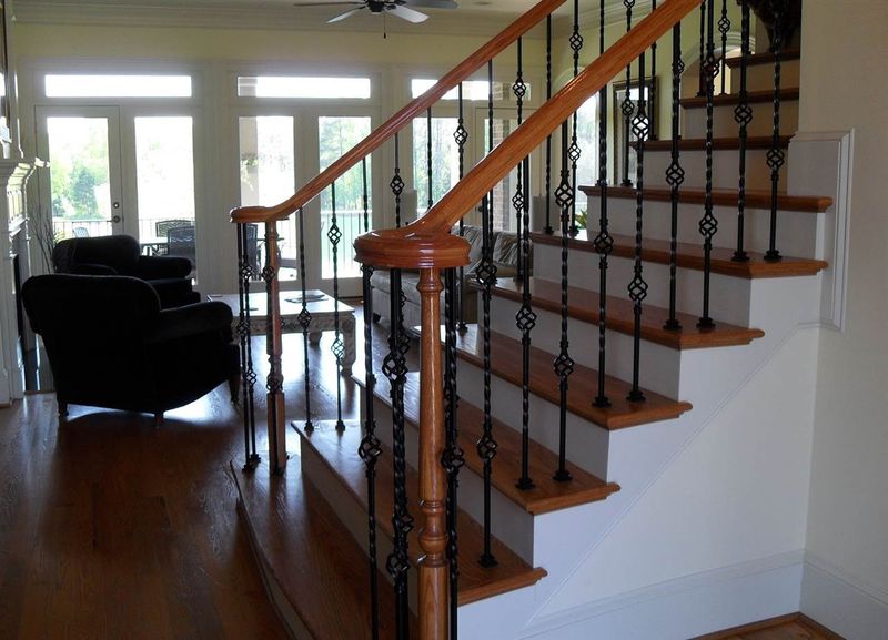 1125 Lattimore Dr, Raleigh, NC 27614