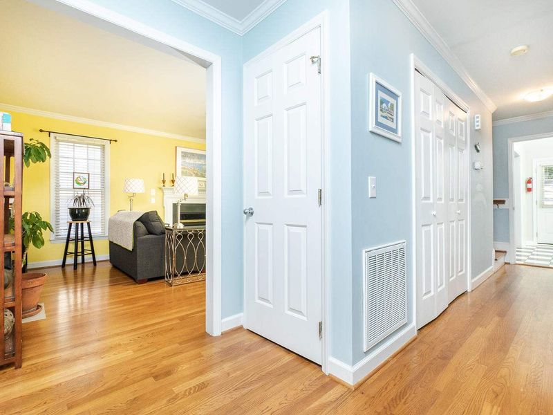 1125 Marshall St, Raleigh, NC 27604