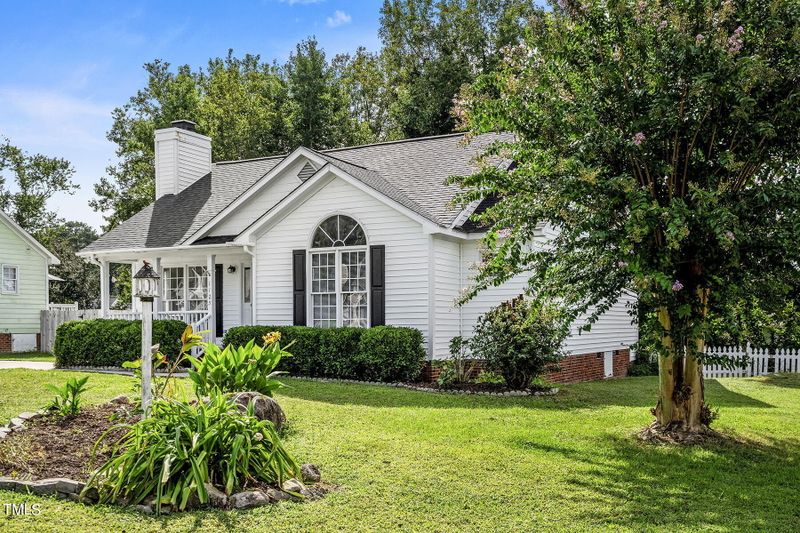 1125 Spruce Dr, Zebulon, NC 27597