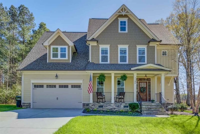 1125 Whitecroft Dr, Raleigh, NC 27803