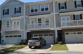 1126 Finch Ct, Apex, NC 27502