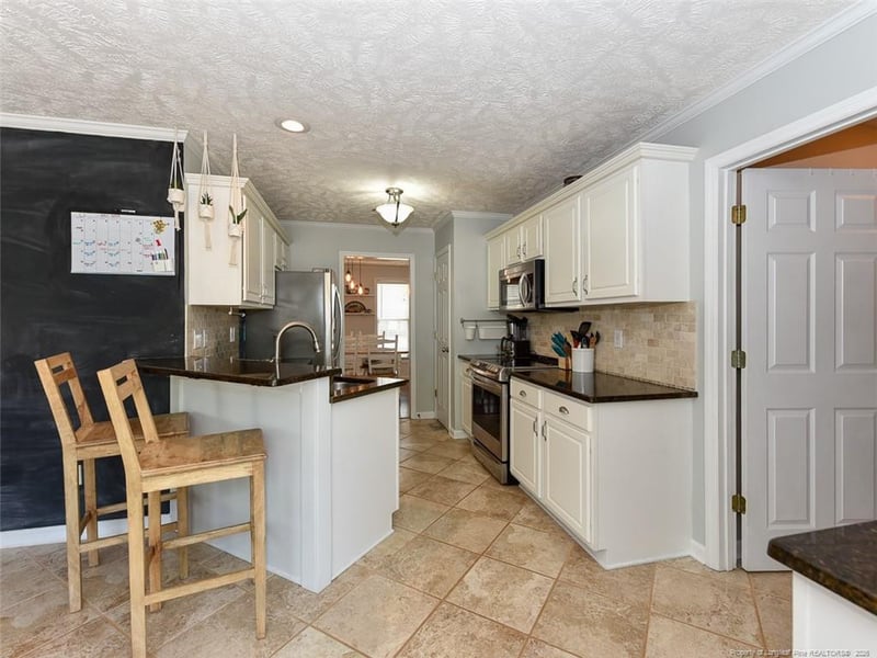 1126 Hallberry Dr, Fayetteville, NC 28314