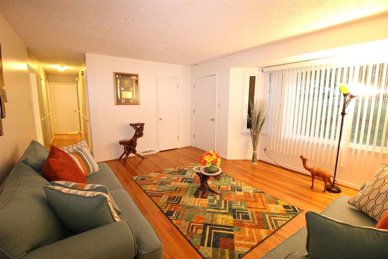 1126 S Horseshoe Rd, Durham, NC 27703
