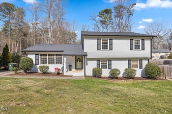 1126 Manchester Dr, Cary, NC 27511