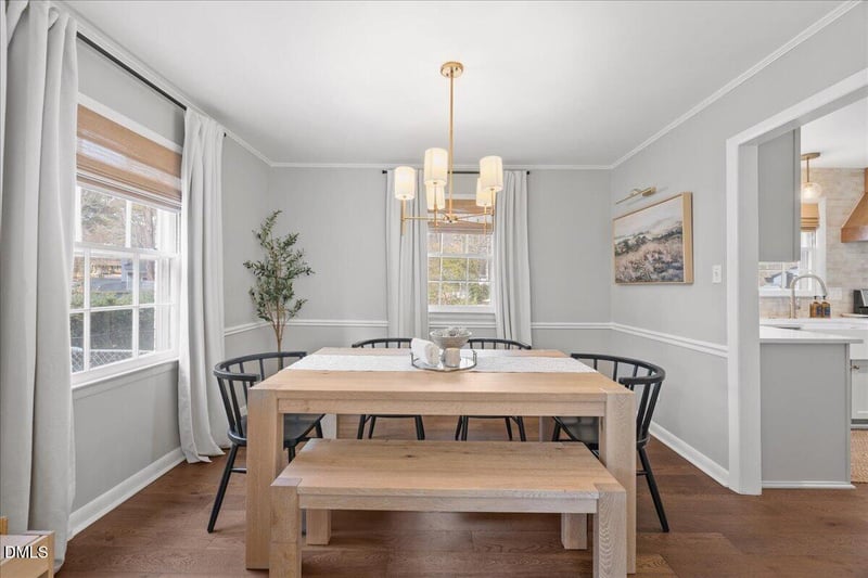 1126 Manchester Dr, Cary, NC 27511