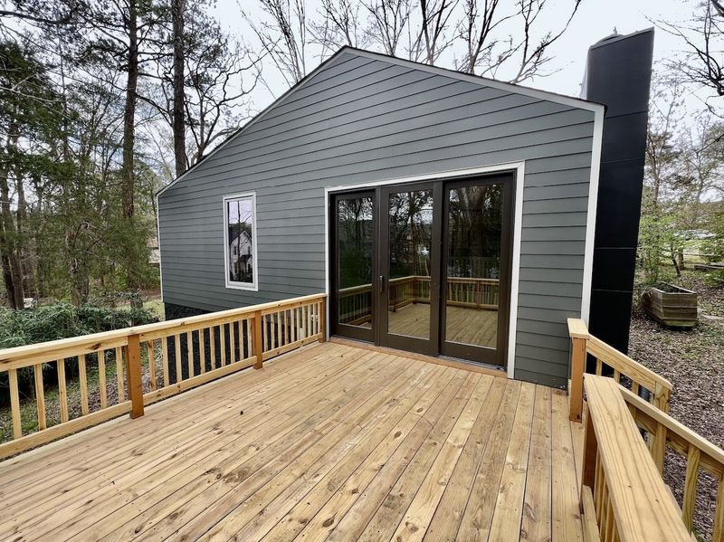 1126 Saxony Dr, Durham, NC 27707