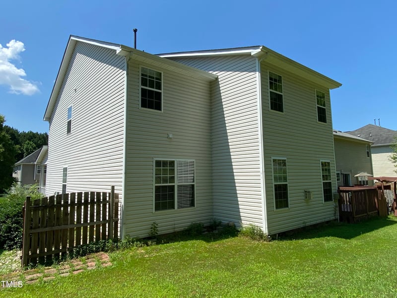 1126 Woodlands Creek Way, Apex, NC 27502