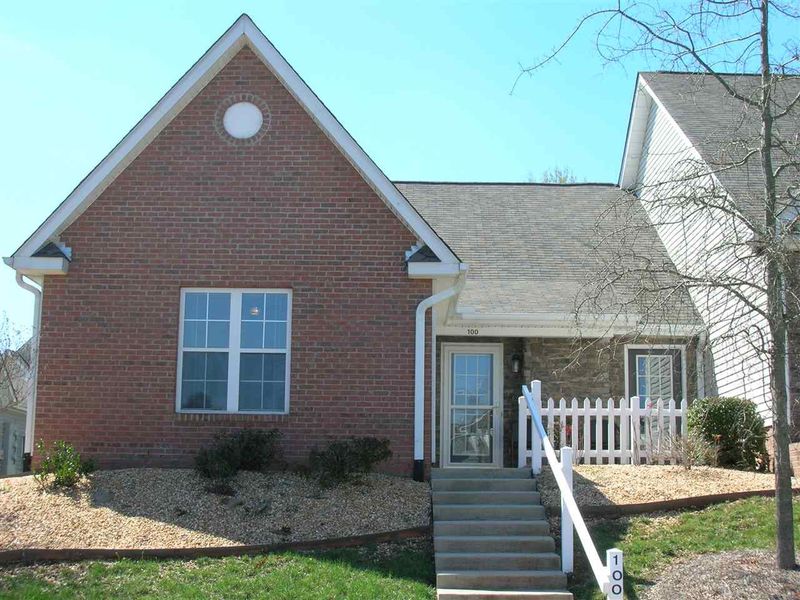 11260 Avocet Ln #100, Raleigh, NC 27617