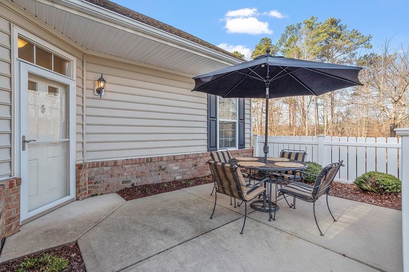 1127 Blue Bird Ln, Wake Forest, NC 27587