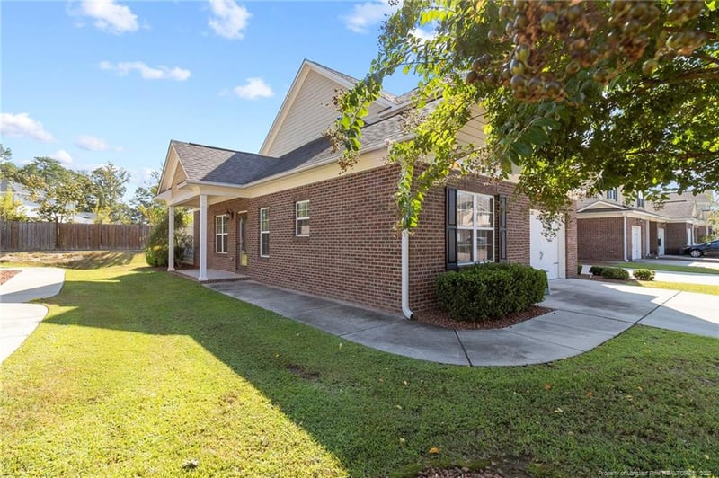 1127 Braybrooke Pl, Fayetteville, NC 28314