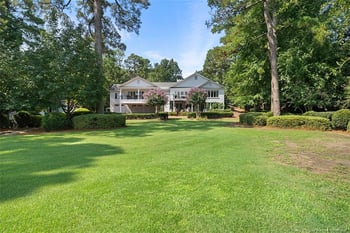 1127 Offshore Dr, Fayetteville, NC 28305