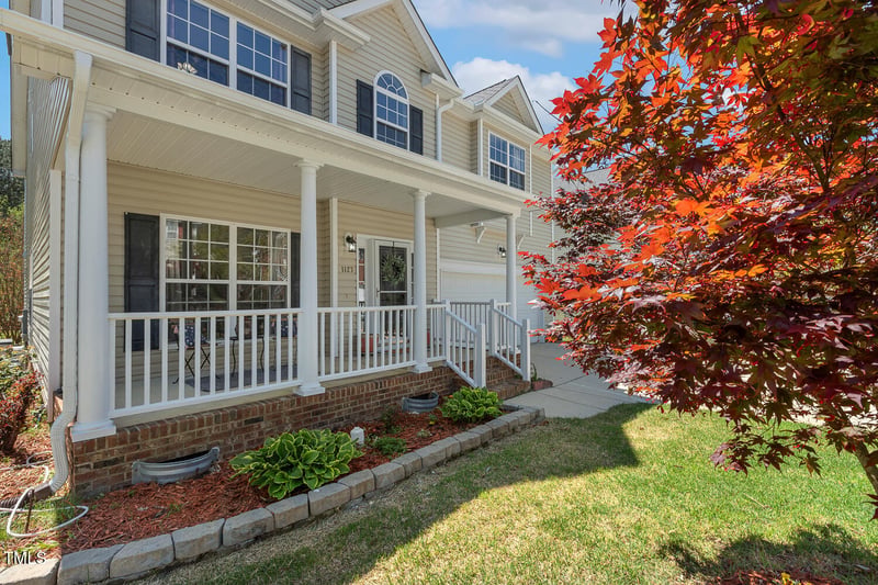 1127 Woodlands Creek Way, Apex, NC 27502