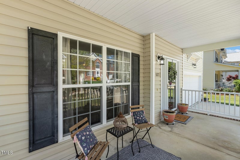 1127 Woodlands Creek Way, Apex, NC 27502