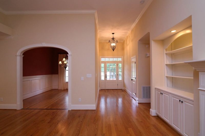 1128 Broadhaven Dr, Raleigh, NC 27603