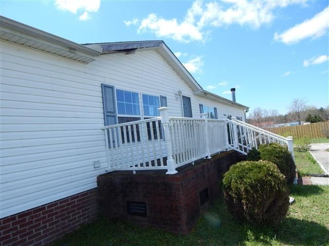 1128 Clear Cir, Wendell, NC 27591