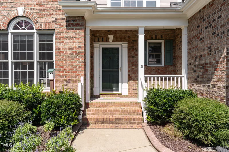 1128 Crystalwater Dr, Fuquay Varina, NC 27526