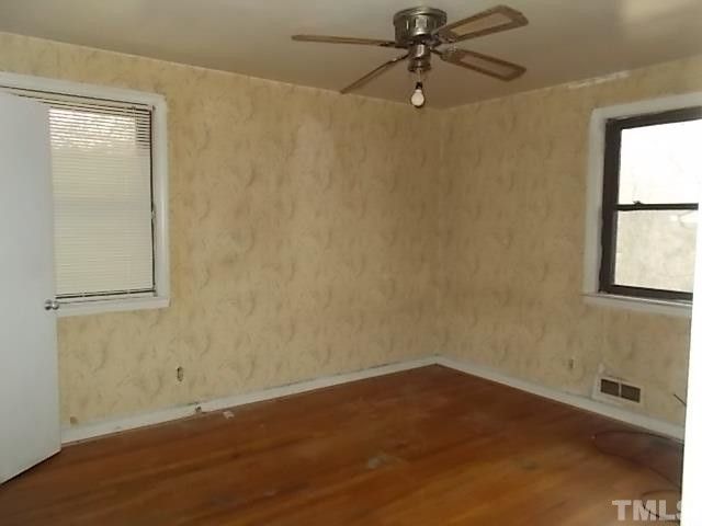 1128 Delano St, Durham, NC 27703