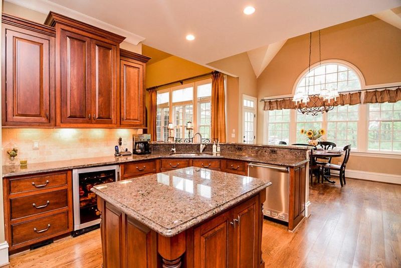 1128 N Devlin Ct, Raleigh, NC 27614