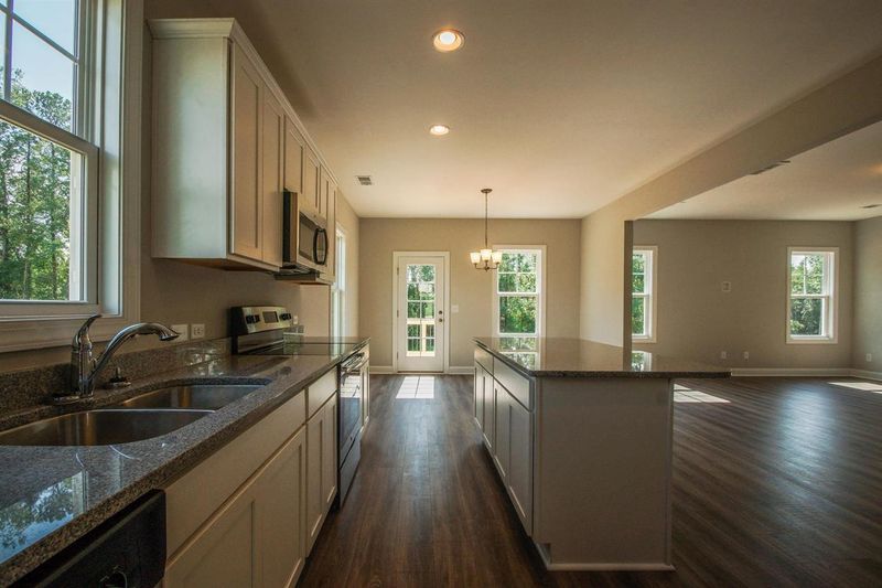 1128 Silver Farm Rd, Raleigh, NC 27603