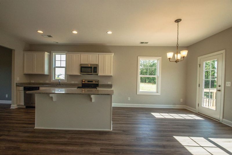 1128 Silver Farm Rd, Raleigh, NC 27603