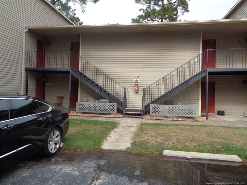 1128 Southwood Dr #4, Fayetteville, NC 28304