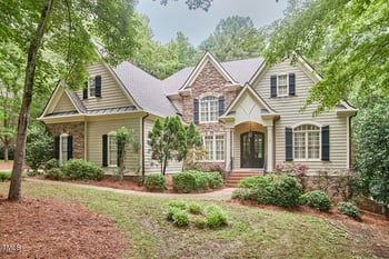 1128 Tacketts Pond Dr, Raleigh, NC 27614