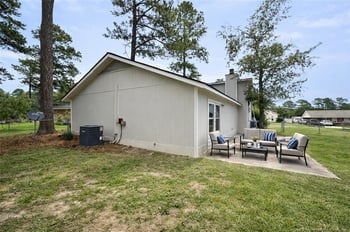 1128 Thornwood Pl, Fayetteville, NC 28304