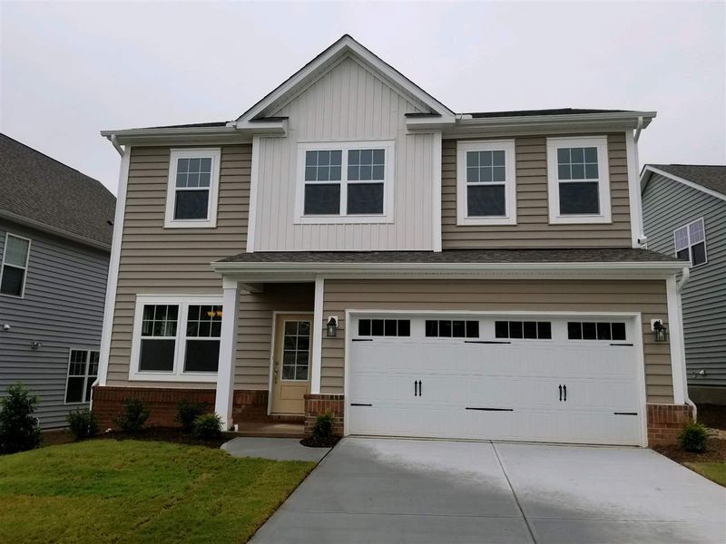 1128 Timbercut Dr, Durham, NC 27703