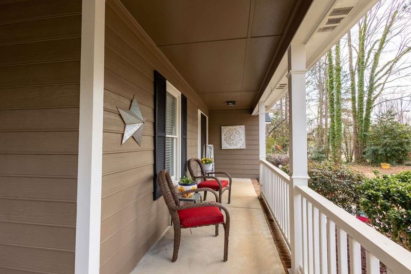 1128 Vannstone Dr, Raleigh, NC 27603