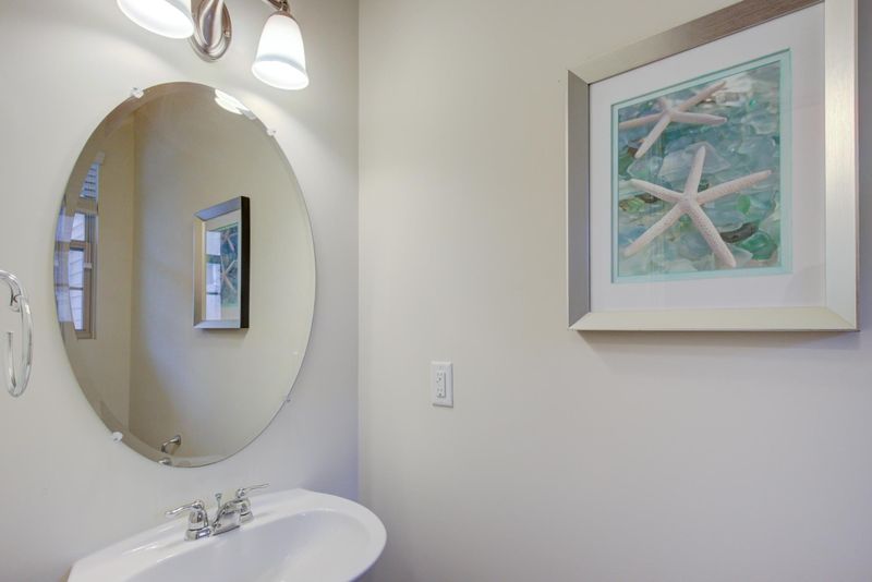 1129 Contessa Dr, Cary, NC 27513