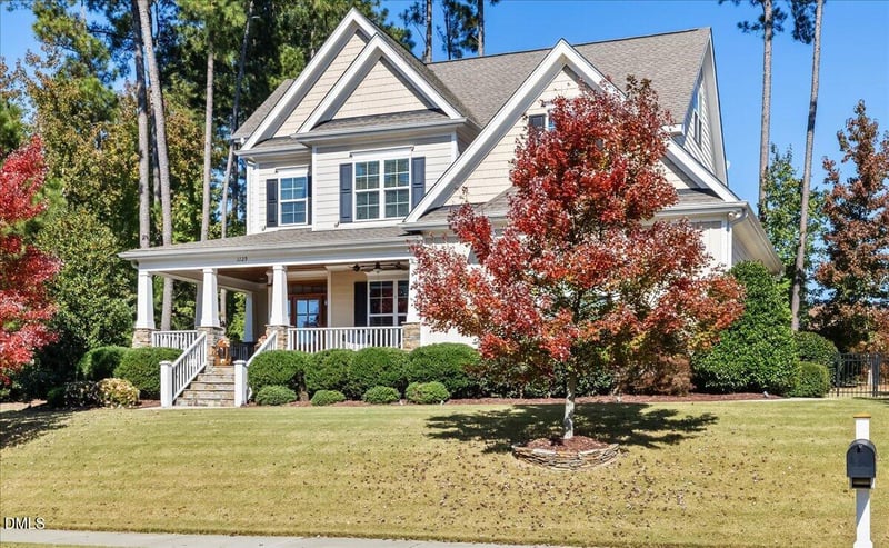 1129 Hollymont Dr, Holly Springs, NC 27540