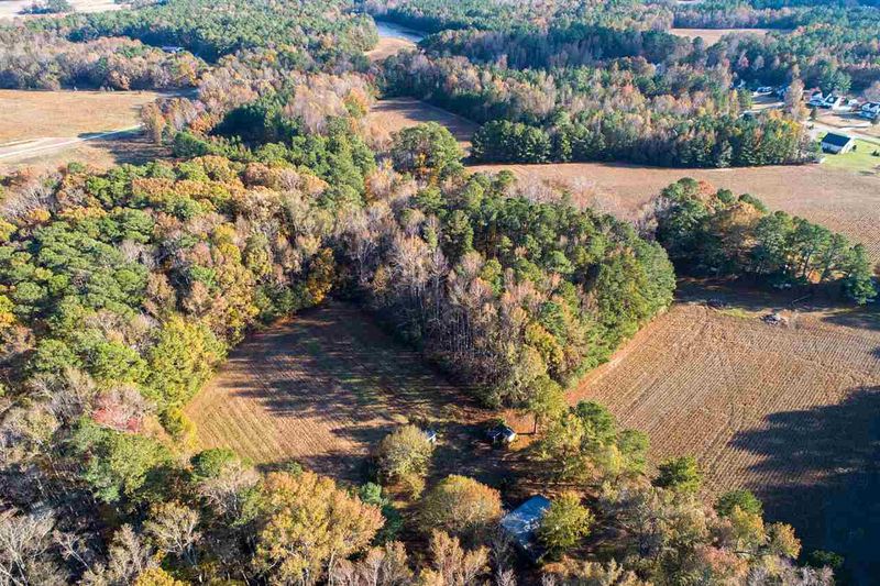 1129 Lake Glad Rd, Wendell, NC 27591