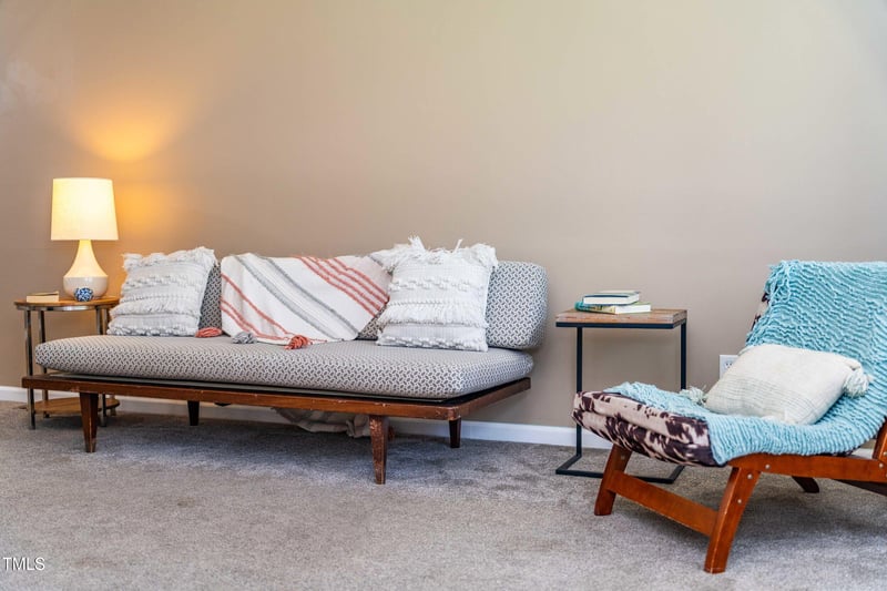 1129 Marlborough Rd, Raleigh, NC 27610